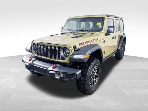 Used 2025 Jeep Wrangler Unlimited Rubicon AWD/4WD image 1