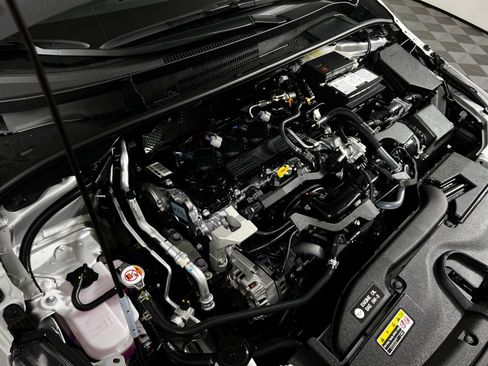 Used 2026 Toyota Corolla SE w/ SE Package FWD image 10