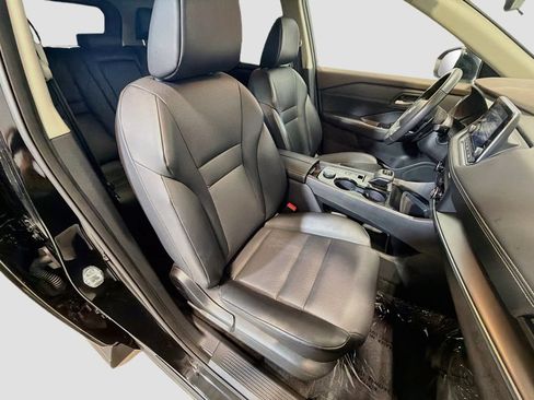 Used 2023 Nissan Rogue SV w/ SV Premium B Package AWD/4WD image 29