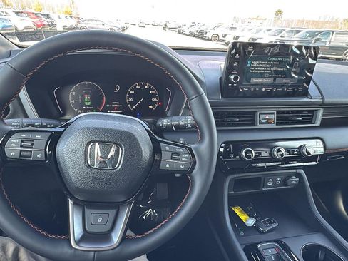 New 2025 Honda Pilot TrailSport image 21