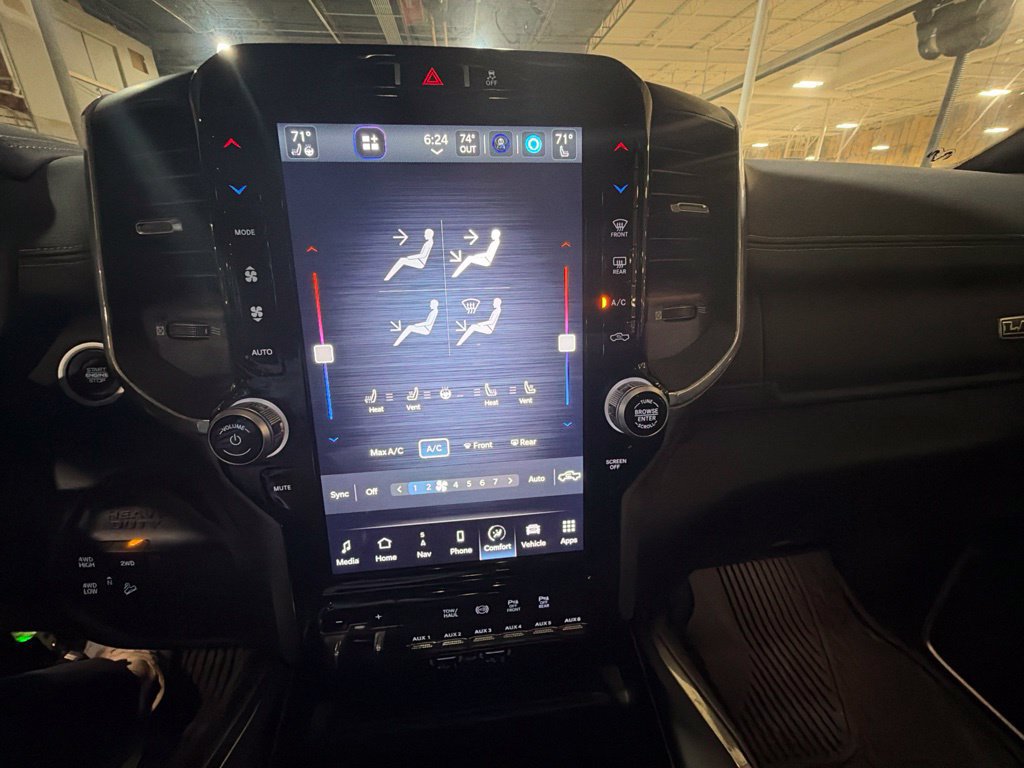 Used 2024 RAM 2500 Laramie w/ Sport Appearance Package AWD/4WD image 14