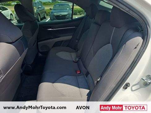 Used 2022 Toyota Camry LE FWD image 11