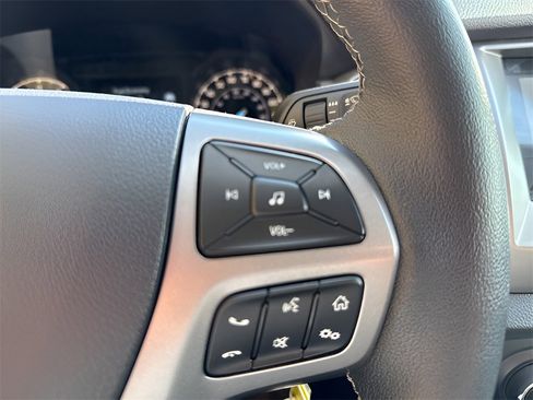 Used 2019 Ford Ranger XLT w/ FX4 Off-Road Package image 16