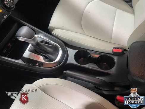 Used 2023 Kia Forte LXS image 18