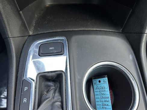 Used 2022 Chevrolet Equinox LS AWD/4WD image 12