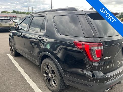 Used 2018 Ford Explorer Sport AWD/4WD image 4