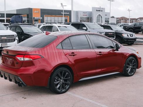 Used 2023 Toyota Corolla SE image 7