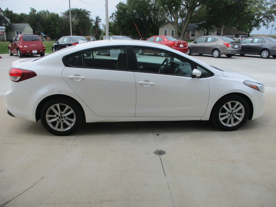 Used 2017 Kia Forte LX w/ LX Popular Package FWD image 16