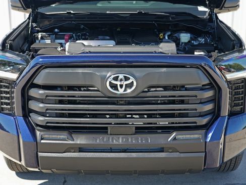 Used 2025 Toyota Tundra SR5 image 8