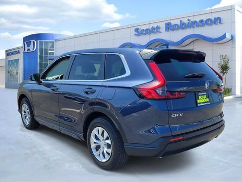 Certified 2025 Honda CR-V LX image 3