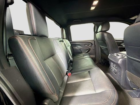 Used 2021 Nissan Titan PRO-4X w/ Pro-4x Convenience Package AWD/4WD image 28