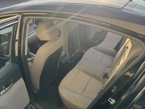 Used 2020 Hyundai Elantra Value Edition image 12