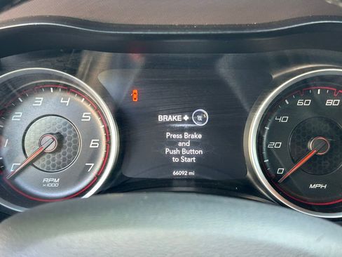 Used 2023 Dodge Charger SXT image 18