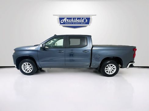 Used 2022 Chevrolet Silverado 1500 LT w/ Z71 Off-Road Package AWD/4WD image 5