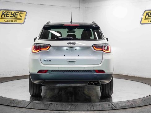 Used 2020 Jeep Compass High Altitude AWD/4WD image 3