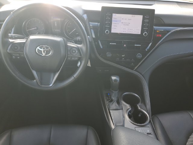 Used 2024 Toyota Camry SE FWD image 9
