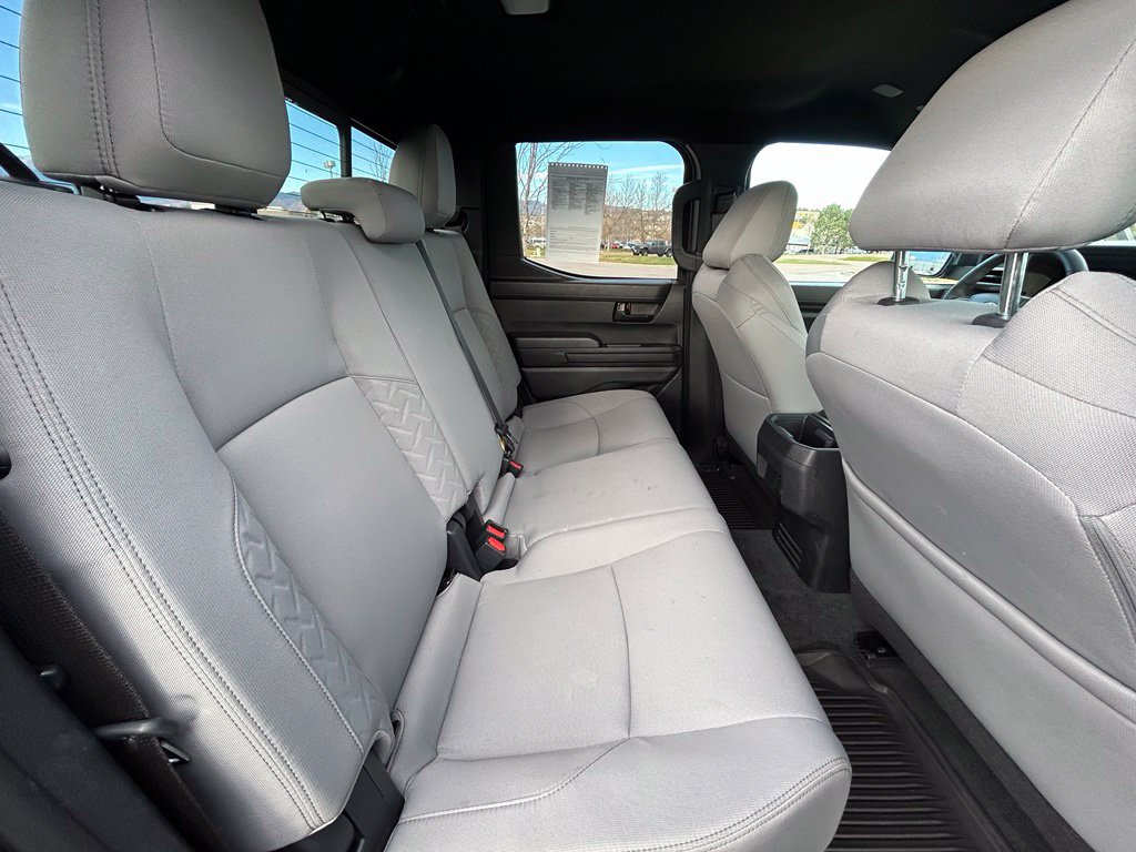 Used 2025 Toyota Tacoma SR5 AWD/4WD image 28