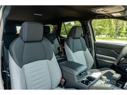 New 2026 Toyota 4Runner TRD Off-Road AWD/4WD image 18