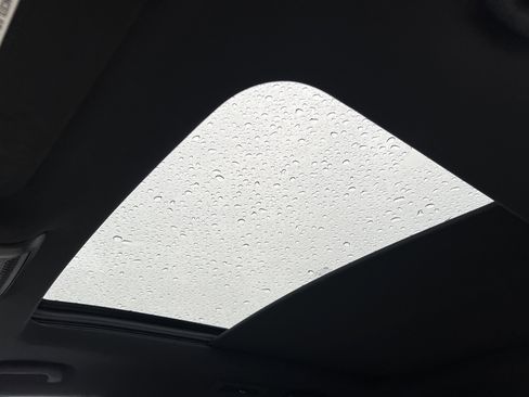 Used 2023 Cadillac XT6 Sport w/ Technology Package image 12