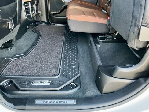 Used 2023 RAM 1500 Limited image 29