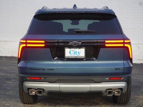 New 2026 Chevrolet Traverse Z71 w/ Driver Confidence Package image 6