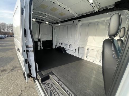New 2025 Ford Transit 250 Base image 17