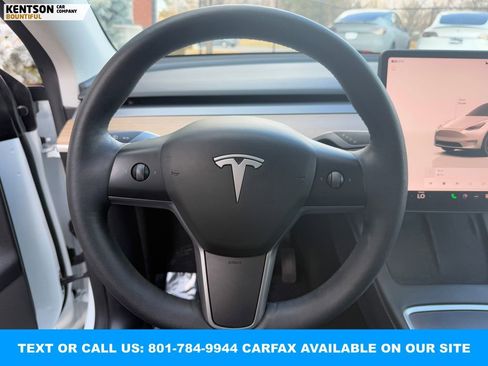 Used 2023 Tesla Model Y Long Range image 17