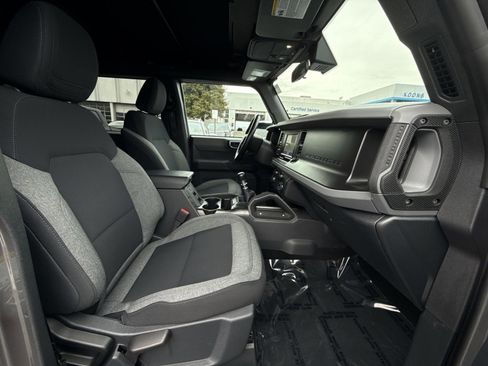 Used 2021 Ford Bronco Big Bend image 25