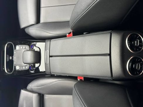 Certified 2022 Mercedes-Benz CLA 250 image 37