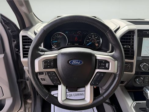 Used 2020 Ford F150 Lariat AWD/4WD image 18