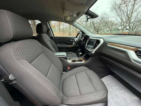 Used 2019 GMC Acadia SLE AWD/4WD image 12