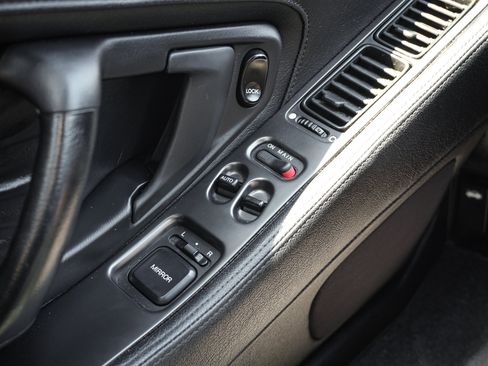Used 1994 Acura NSX RWD image 28