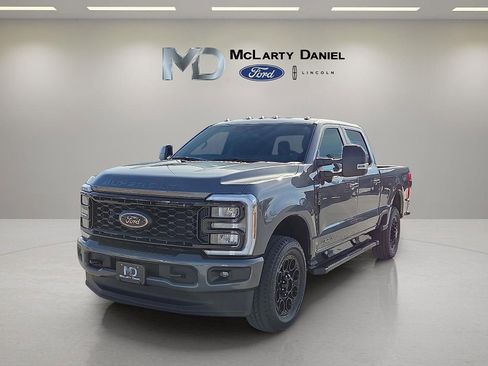 New 2026 Ford F250 Lariat w/ Black Appearance Package image 2