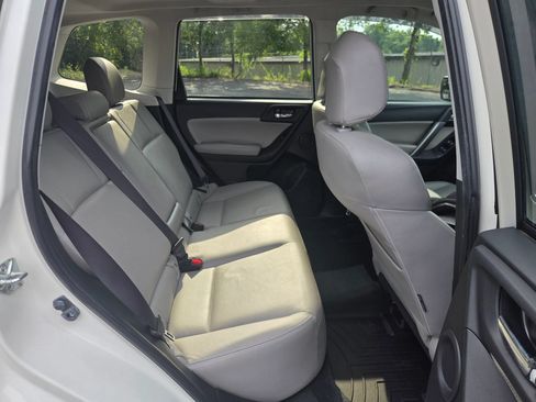 Used 2015 Subaru Forester 2.5i Touring w/ Eyesight & Navigation System AWD/4WD image 16