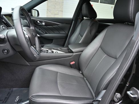 Used 2023 INFINITI Q50 Sensory image 16
