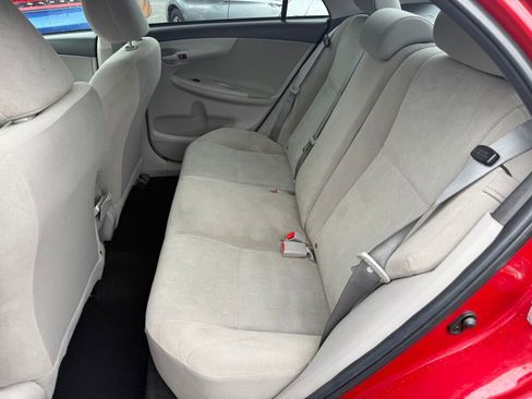 Used 2011 Toyota Corolla LE image 10