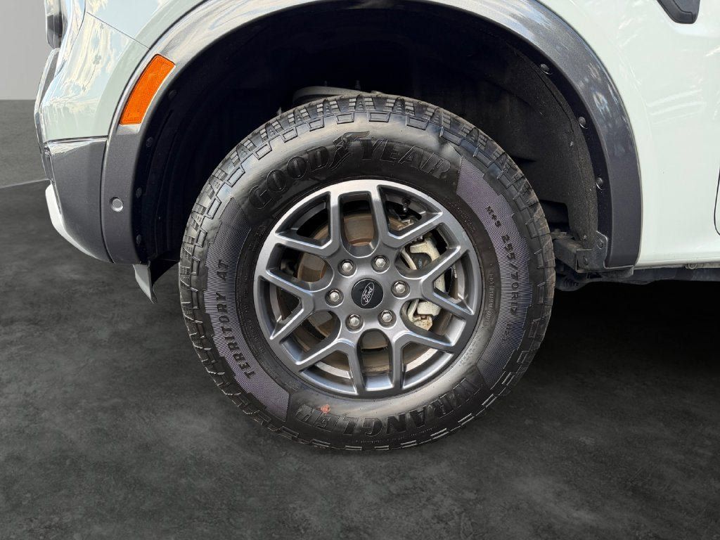 Used 2024 Ford Ranger XLT AWD/4WD image 4