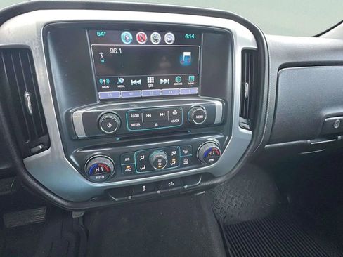 Used 2017 GMC Sierra 1500 SLE w/ SLE Value Package image 24