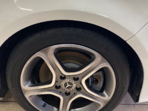 Used 2018 Mercedes-Benz CLA 250 4MATIC image 26