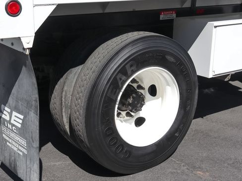 Used 2021 Ford F650 2WD Regular Cab Super Duty image 37