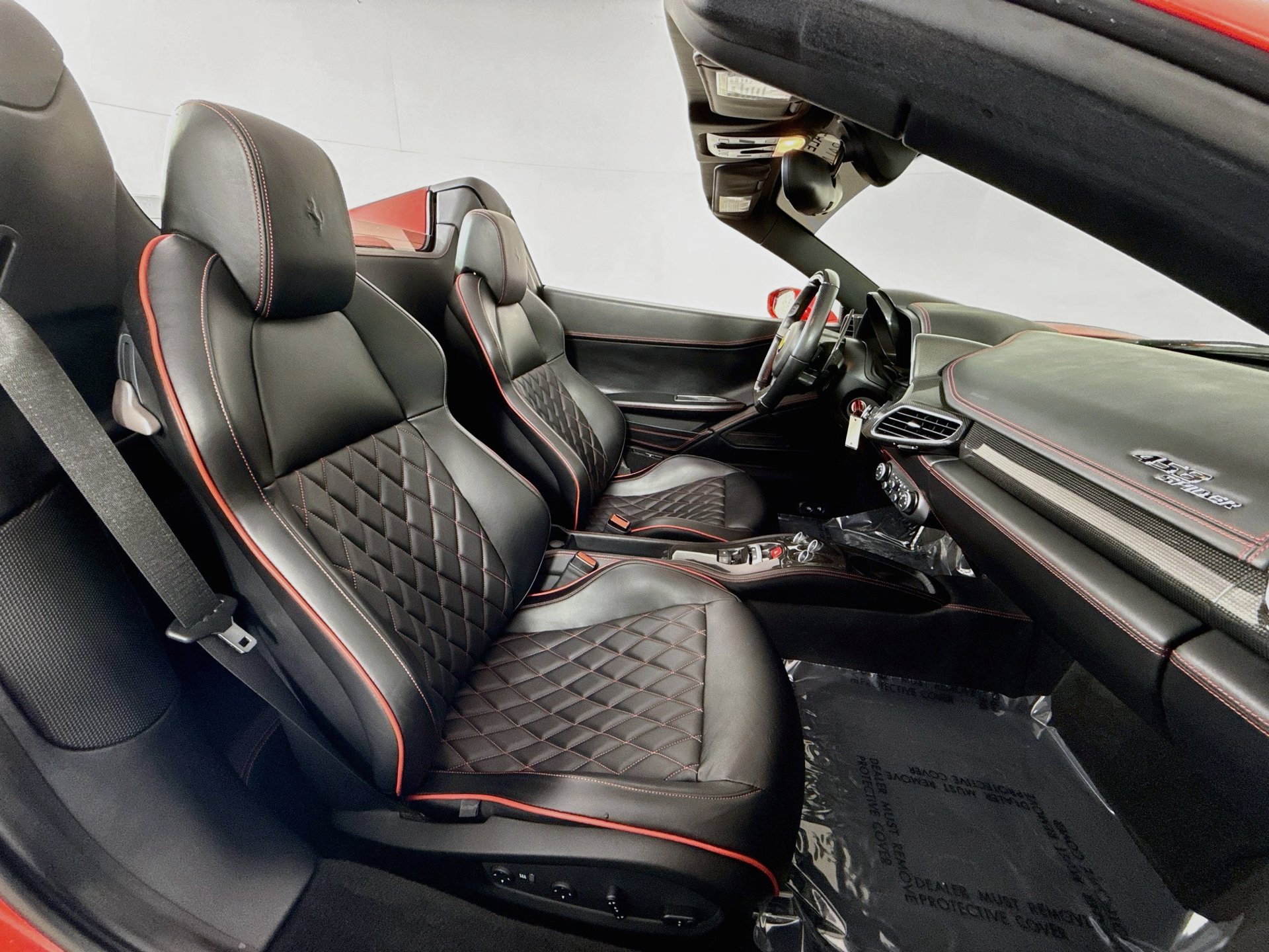 Certified 2013 Ferrari 458 Spider RWD image 18