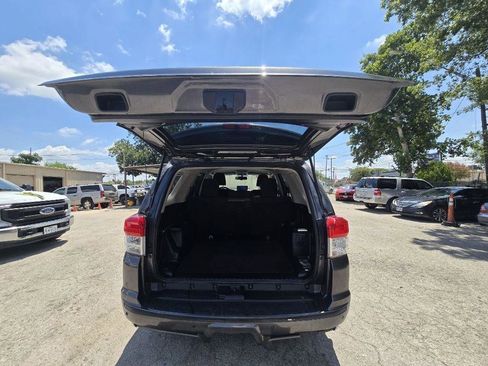 Used 2012 Toyota 4Runner SR5 RWD image 14