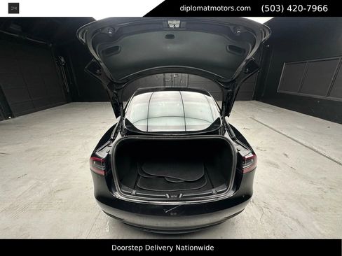Used 2018 Tesla Model 3 Long Range image 39