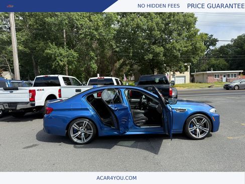 Used 2013 BMW M5 RWD image 12