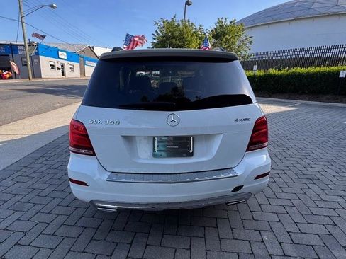 Used 2015 Mercedes-Benz GLK 350 4MATIC image 4