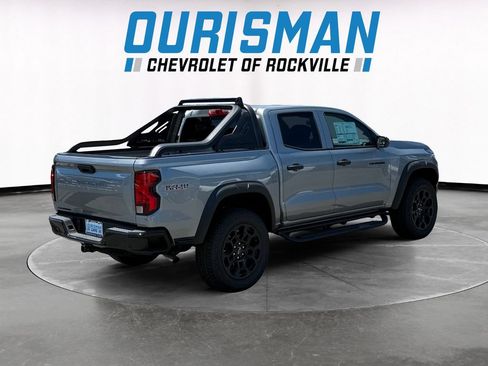 New 2026 Chevrolet Colorado Trail Boss w/ Midnight Edition AWD/4WD image 6