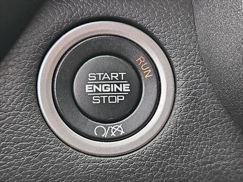 Used 2024 RAM 2500 Tradesman w/ Safety Group image 19