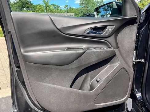 Used 2019 Chevrolet Equinox LT FWD image 22