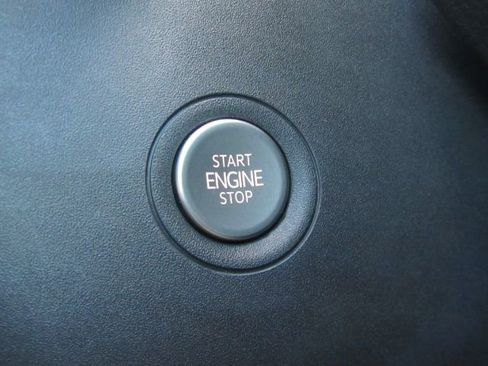 Used 2024 Volkswagen ID.4 S image 48