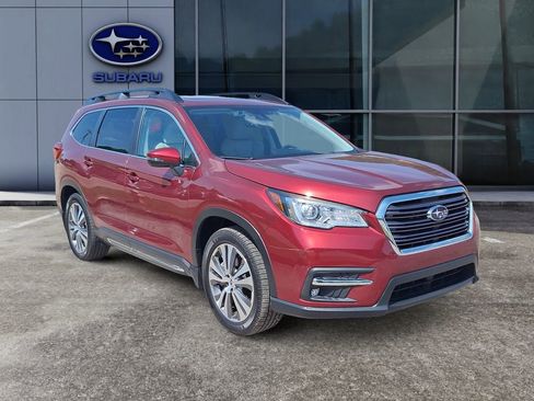 Used 2019 Subaru Ascent Limited w/ Popular Package #2 AWD/4WD image 2